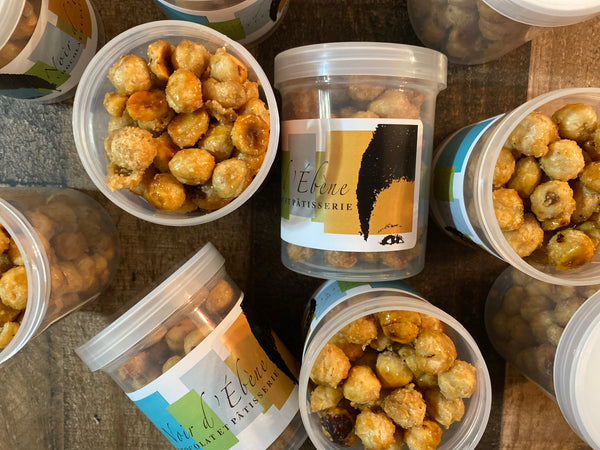 Confections : Nuts